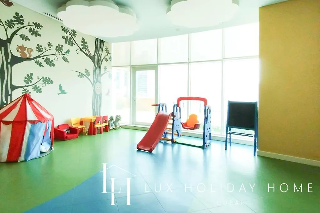 Lux The Bays Edge Canal View Suite Dubai Apartment